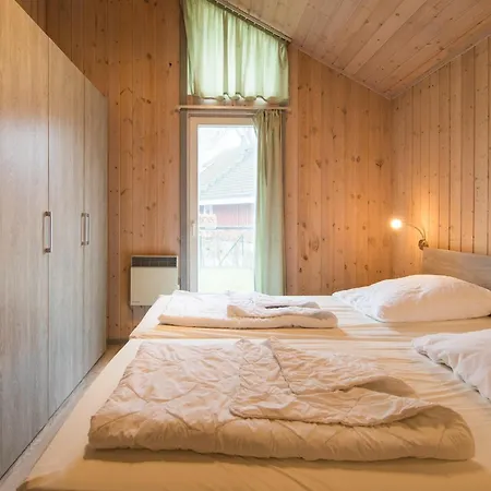 Semesterbostad Kranich 243 Mirow